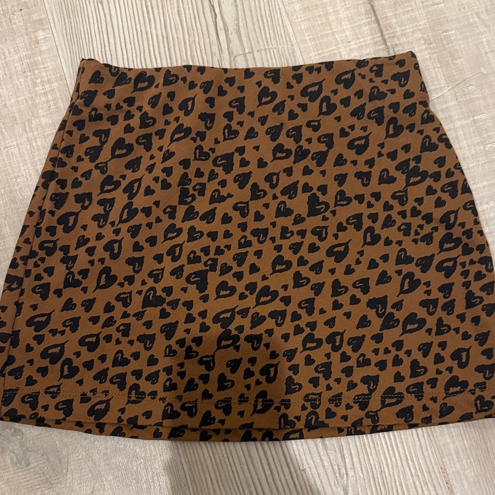 Old Navy Brown and Black Leopard Heart Print Mini Skirt